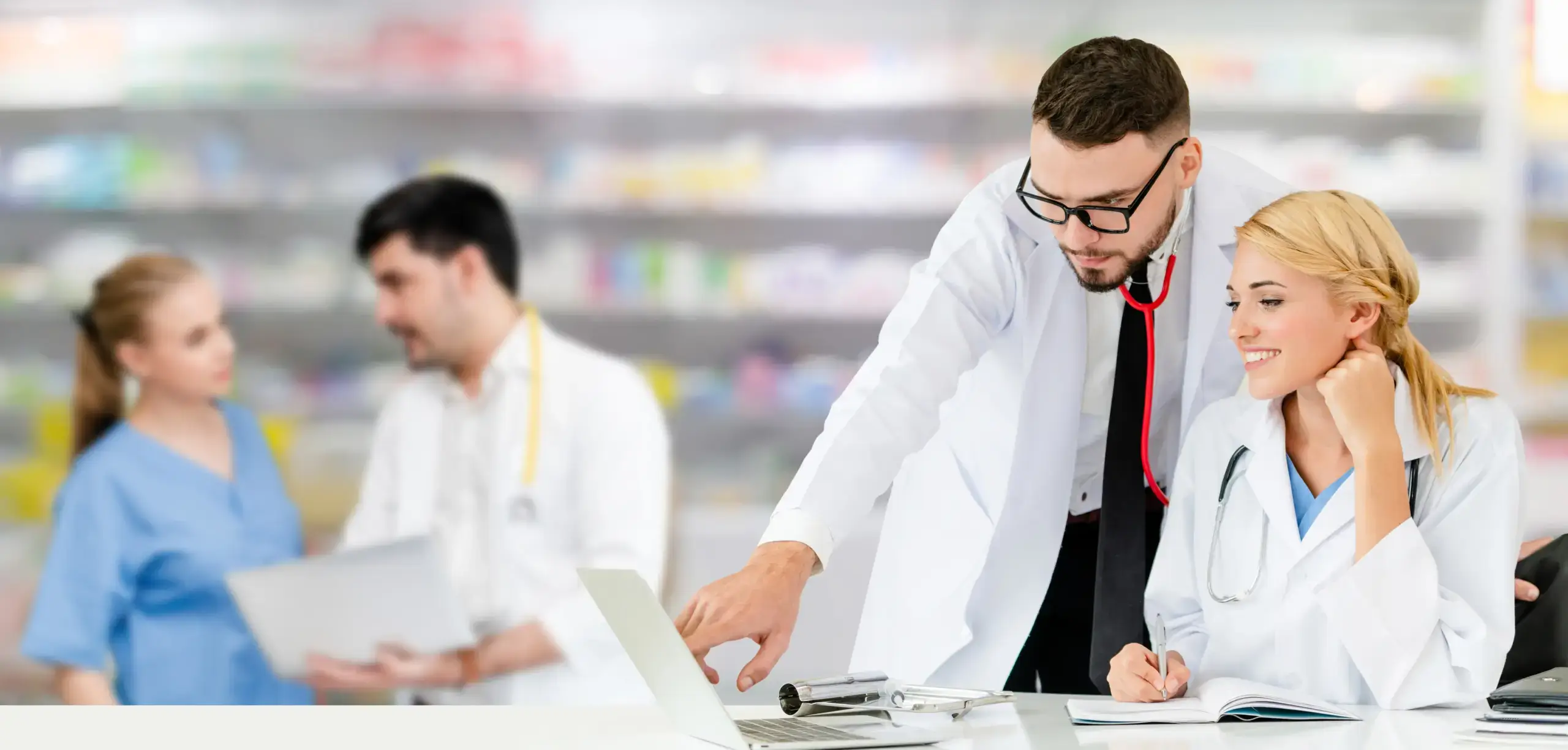 pharmacists sharing information